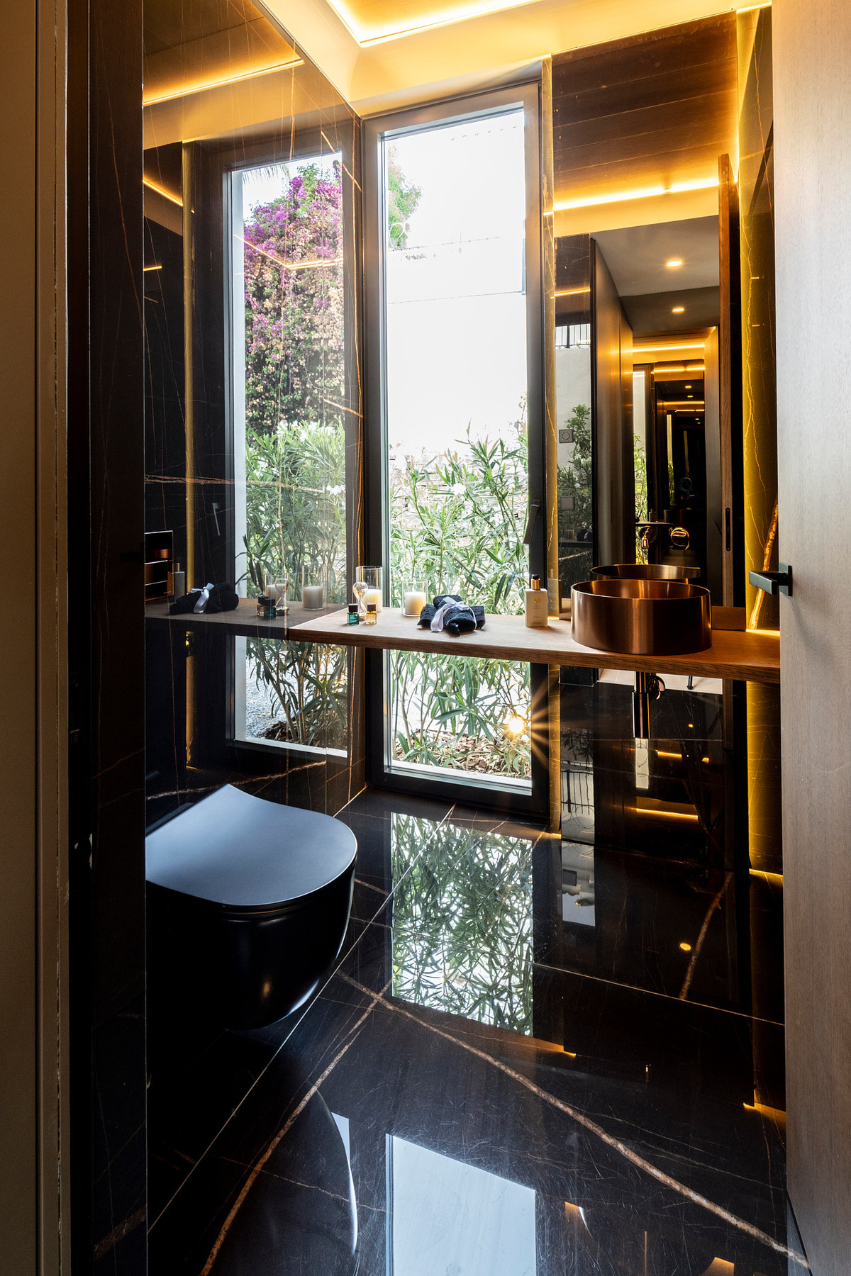 Villa en venta en El Paraíso (Benahavís)