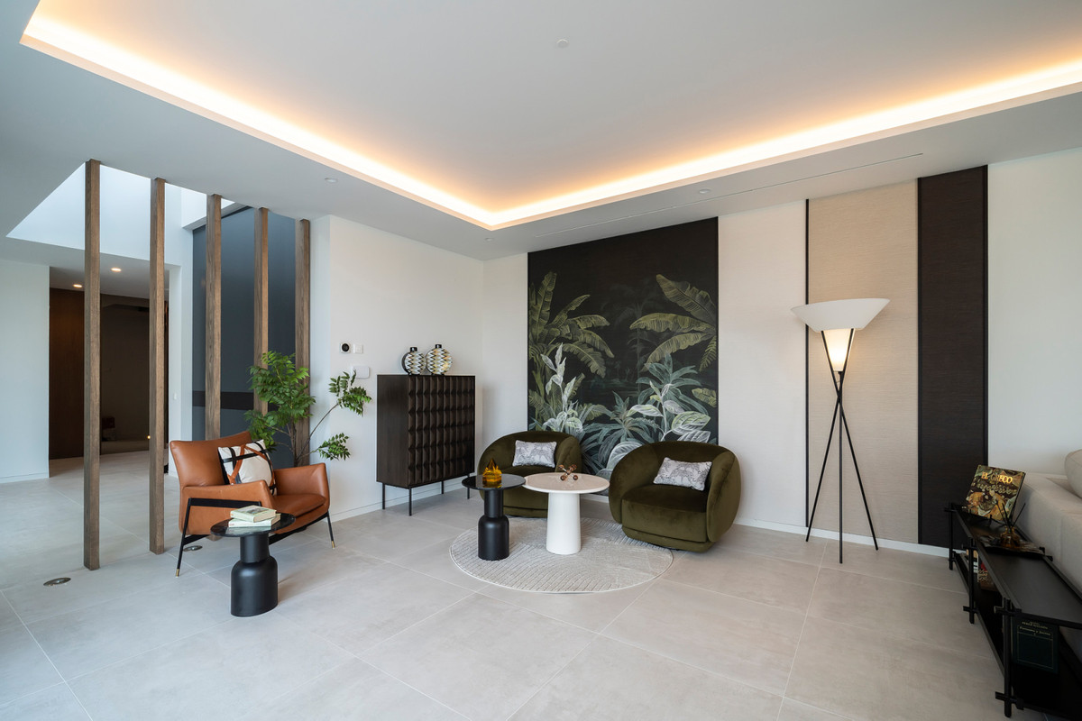 Villa en venta en El Paraíso (Benahavís)