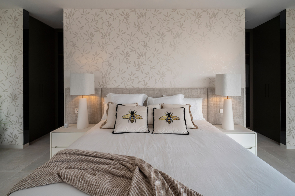 Villa en venta en El Paraíso (Benahavís)