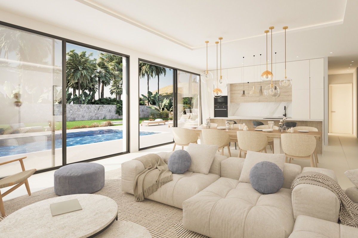 Villa myynnissä Estepona