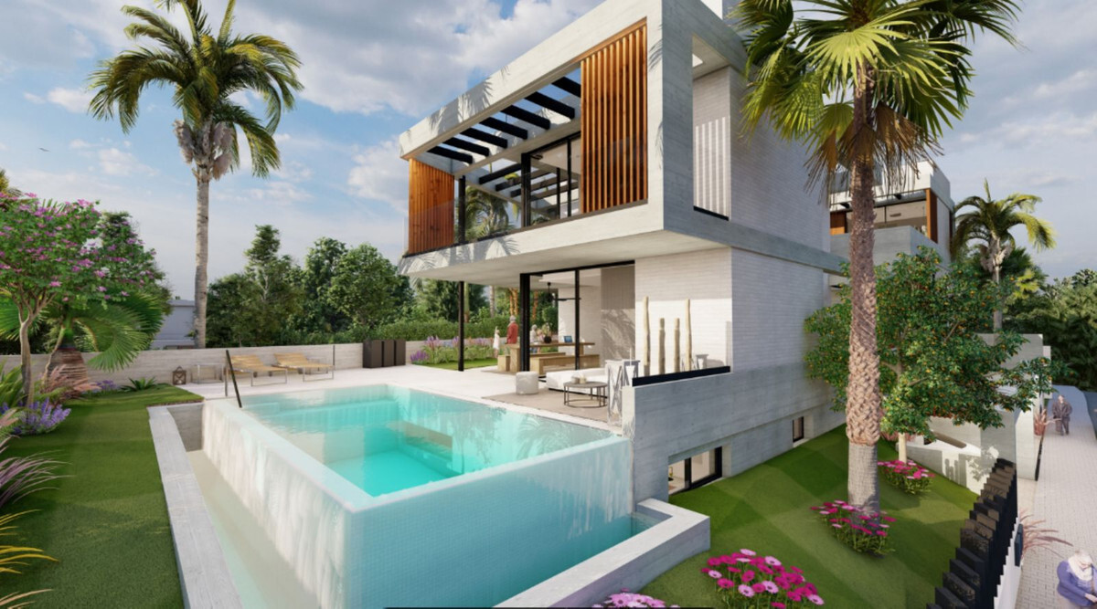 Villa en venta en Nueva Andalucía (Marbella)