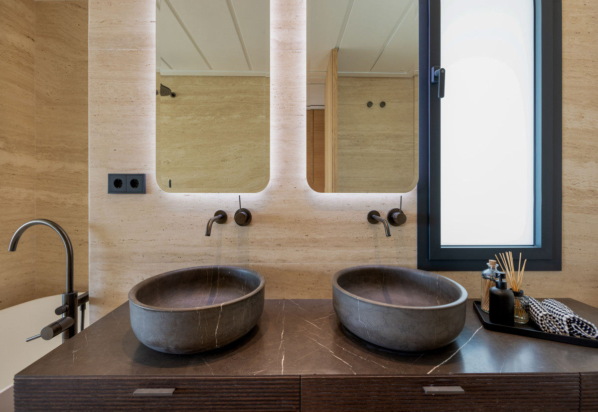 Lejlighed til salg i Estepona