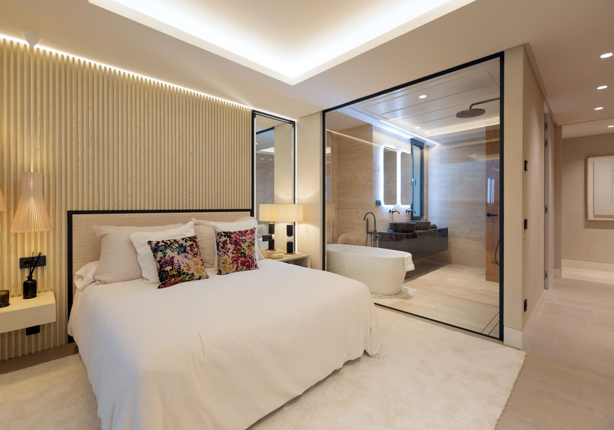 Lejlighed til salg i Estepona