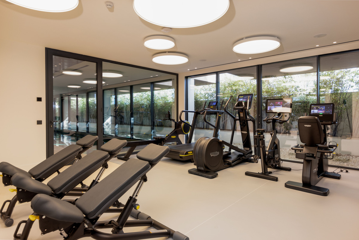 Lejlighed til salg i Estepona