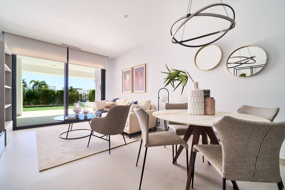 Apartamento en venta en Estepona