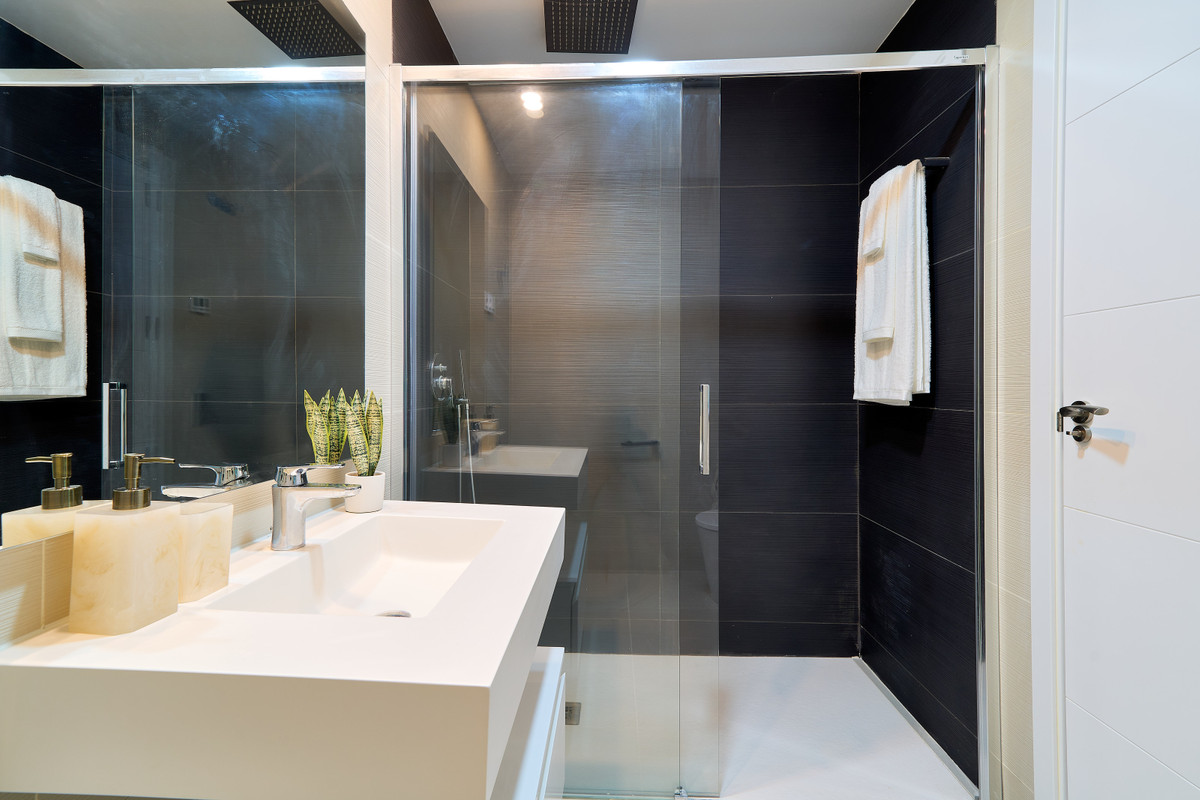 Apartamento en venta en Estepona