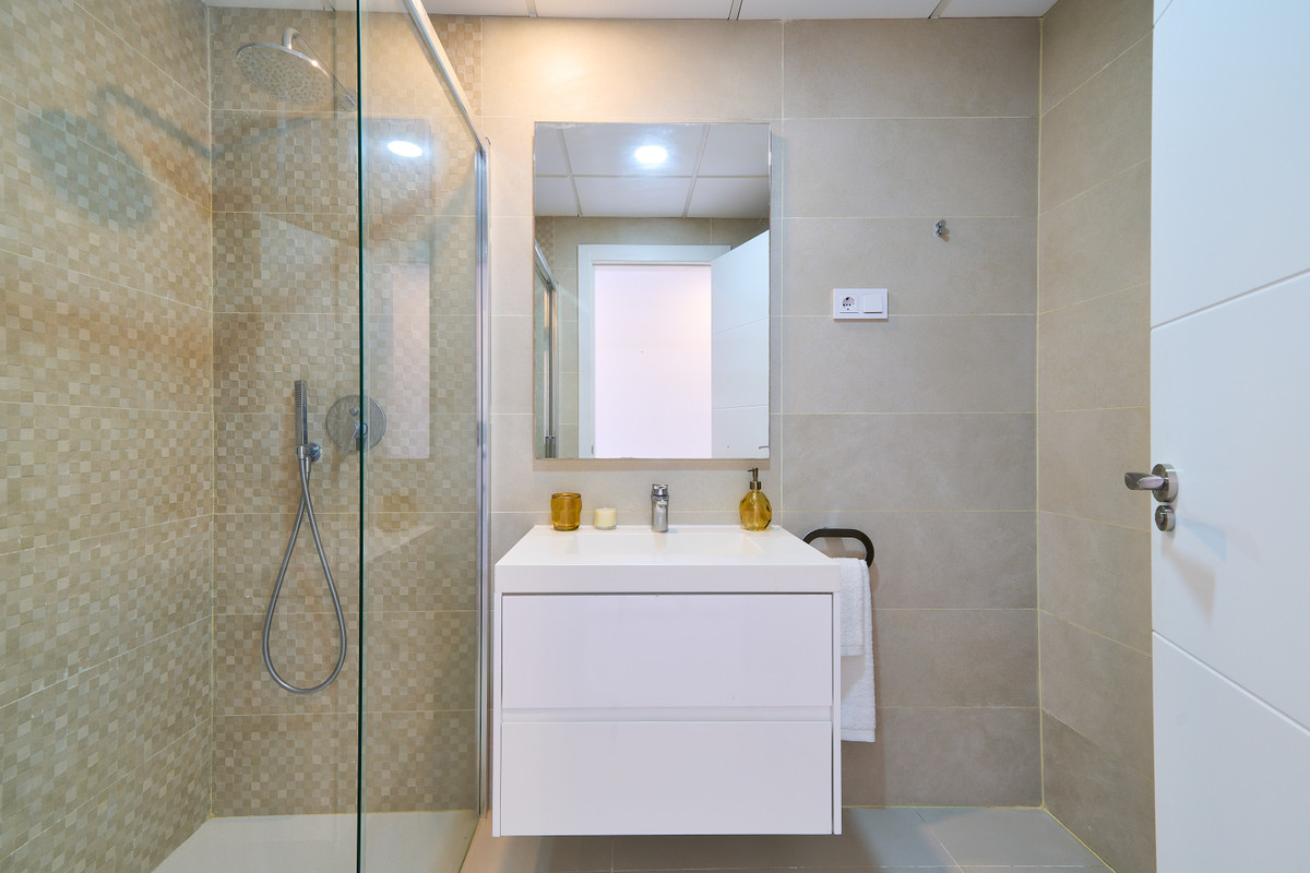 Apartamento en venta en Estepona