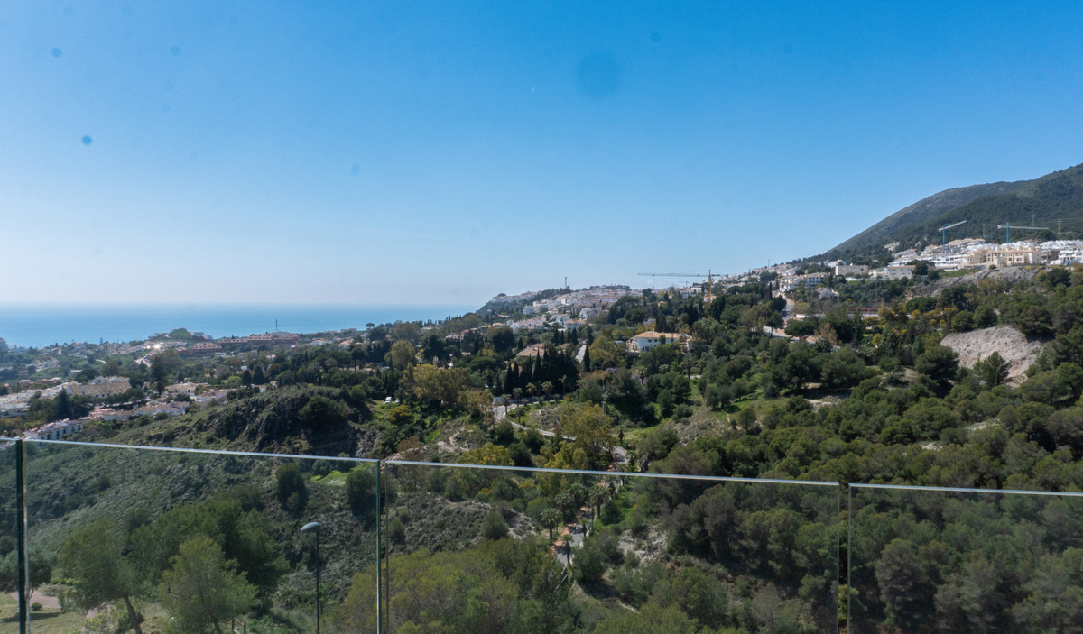 شقة للبيع في Benalmádena