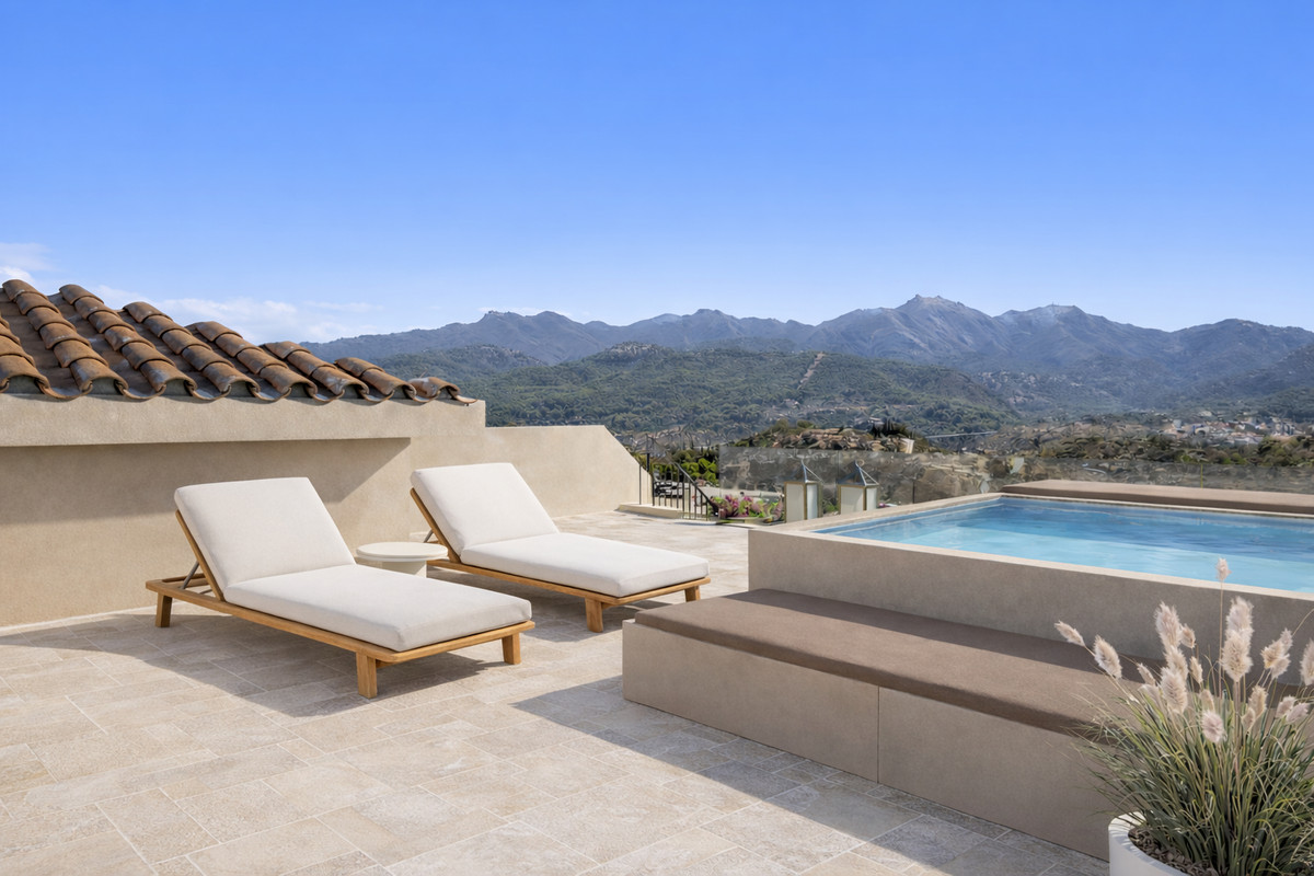 شقة للبيع في Guaro