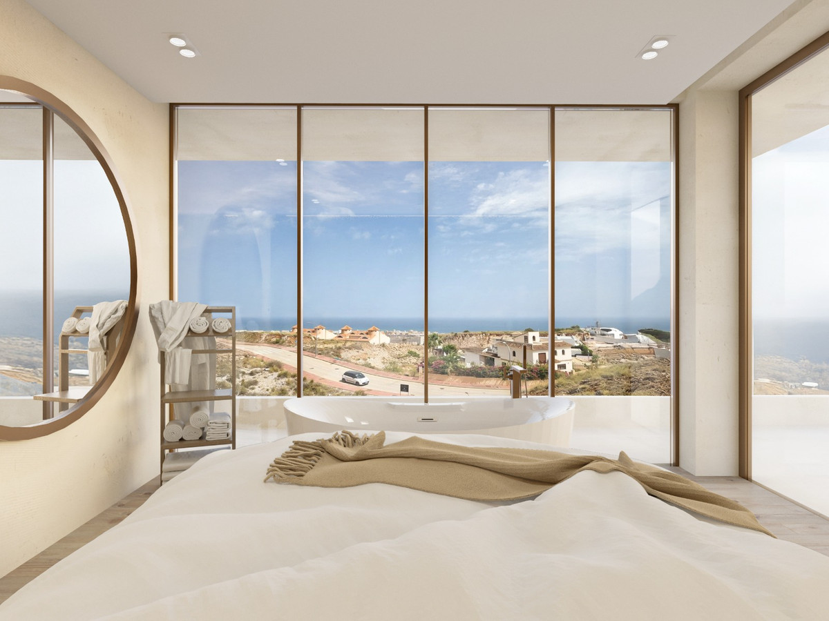 Villa en venta en Benalmádena