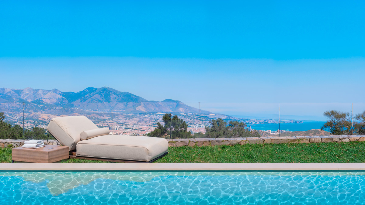 Casa en venta en Calaburra - Chaparral (Mijas)